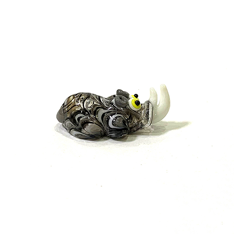ミニチュアガラス製サイの置物、創造的で可愛い動物の小さな飾り - Bonsai Garden Japan のレビューと価格