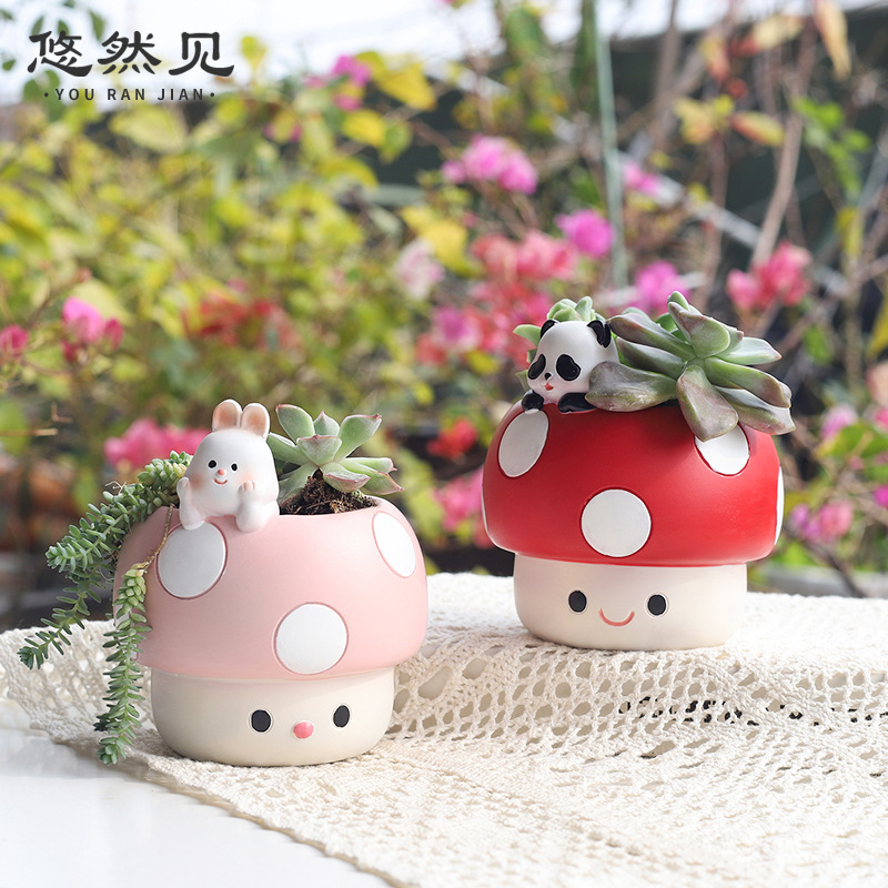 漫画風のかわいいキノコ型多肉植物鉢、卓上ペン立て収納チューブ - Bonsai Garden Youtube のレビューと価格