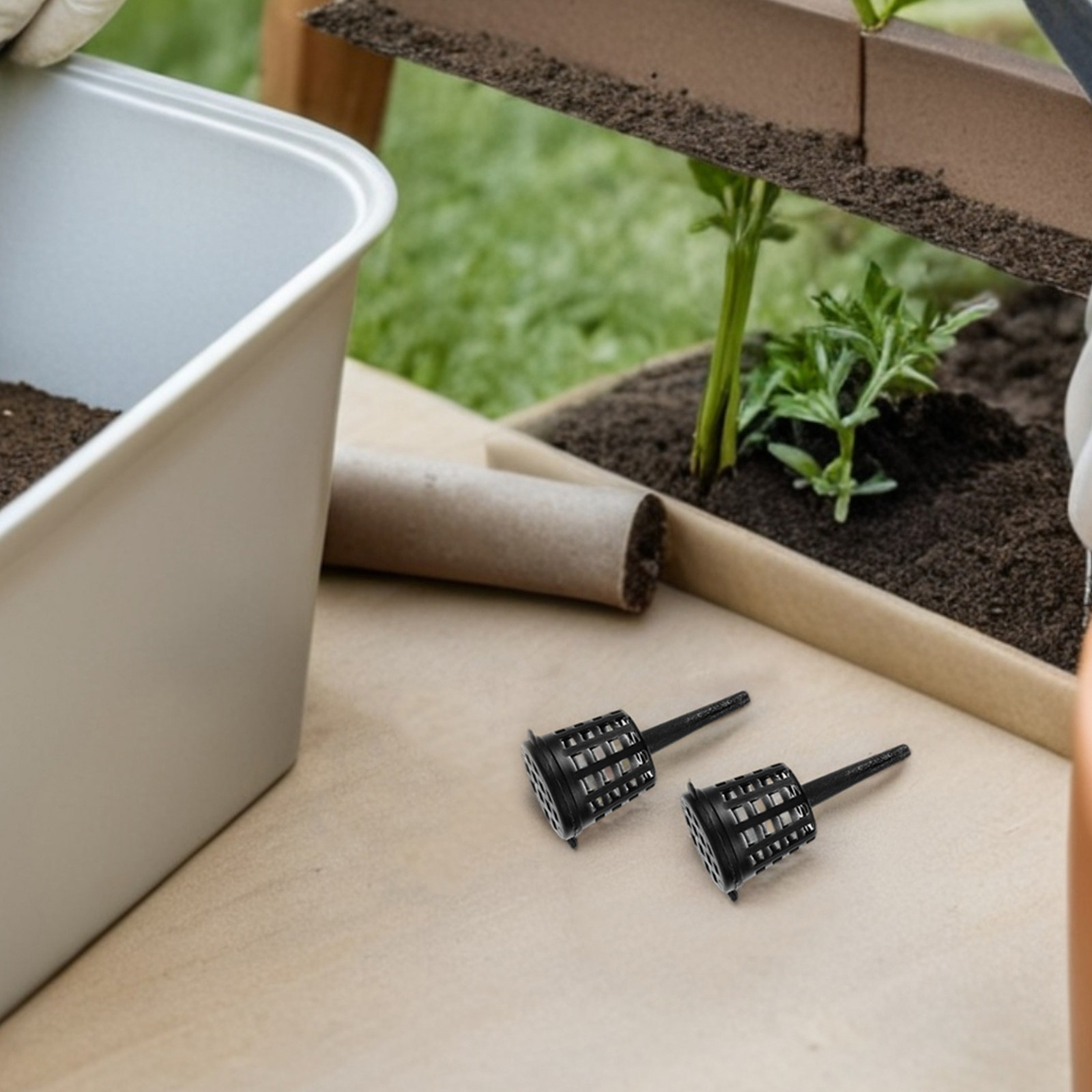 180個入りコンパクトプラスチック製肥料バスケット（蓋付き） - Bonsai Garden Usa のレビューと価格